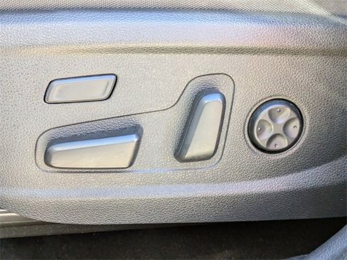 Used 2023 Hyundai Santa Fe Limited image 23