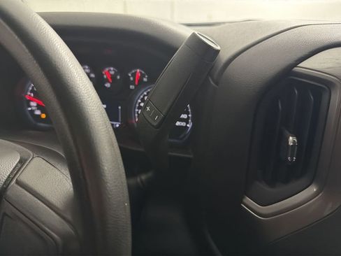 Used 2023 Chevrolet Silverado 1500 Custom image 41