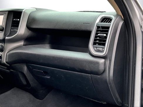 Used 2019 RAM 2500 Big Horn image 19