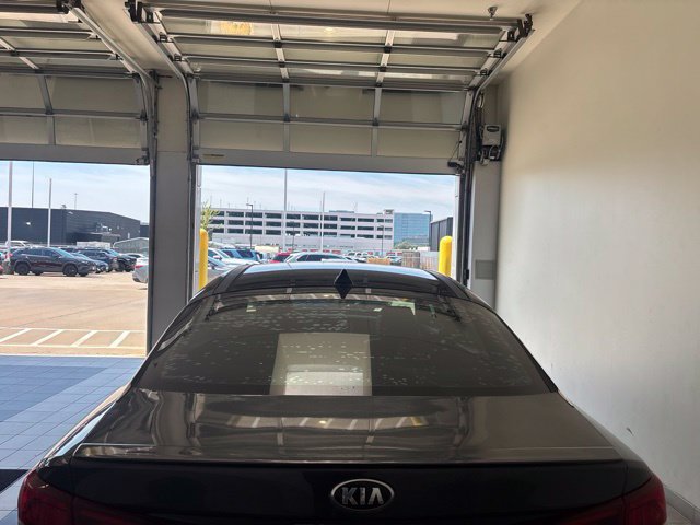 Used 2019 Kia Optima S w/ S Panoramic Sunroof Package FWD image 10