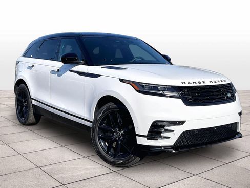 New 2026 Land Rover Range Rover Velar Dynamic SE image 2