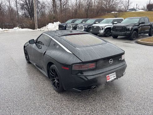 Used 2024 Nissan Z Sport w/ Floor Mat Package image 6