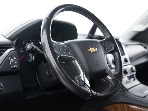 Used 2018 Chevrolet Tahoe Premier AWD/4WD image 27