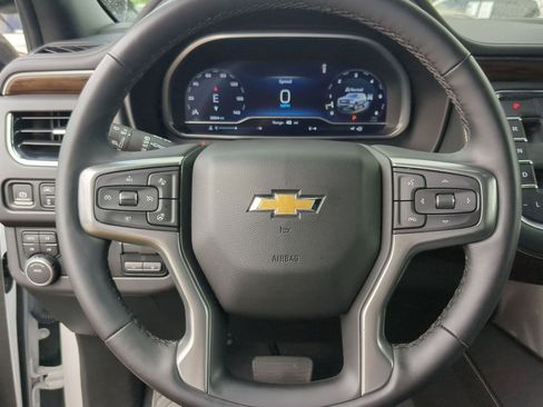 Used 2023 Chevrolet Tahoe Premier w/ Premium Package AWD/4WD image 13