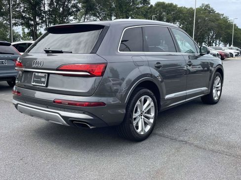 Certified 2025 Audi Q7 3.0T Premium Plus AWD/4WD image 6