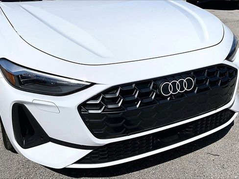 Used 2025 Audi A5 2.0T Premium w/ Convenience Package image 11