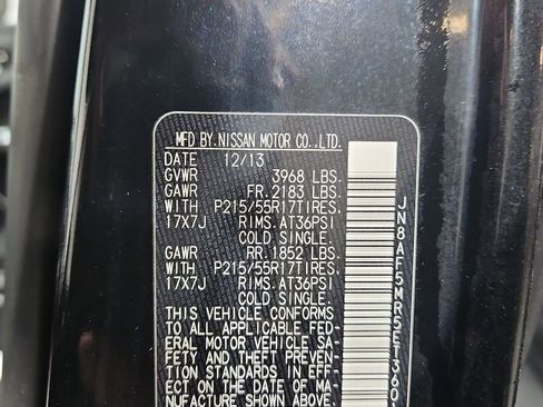 Used 2014 Nissan Juke S image 28