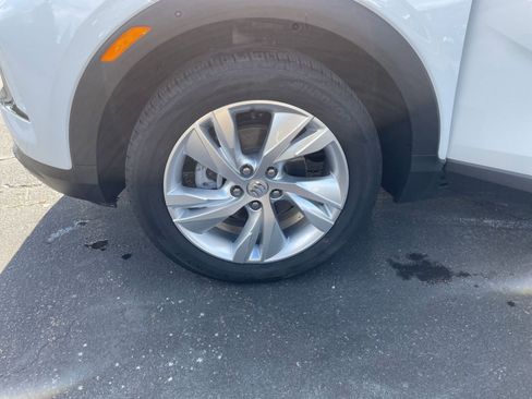 Used 2025 Buick Encore GX Preferred image 23