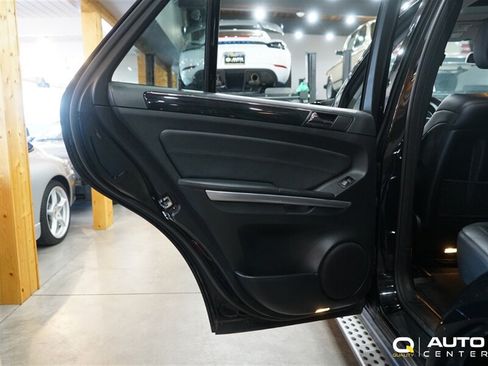 Used 2011 Mercedes-Benz ML 63 AMG 4MATIC image 26