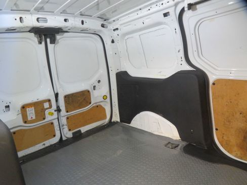 Used 2019 Ford Transit Connect XL FWD image 33