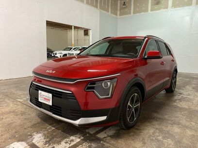 Used 2024 Kia Niro EX