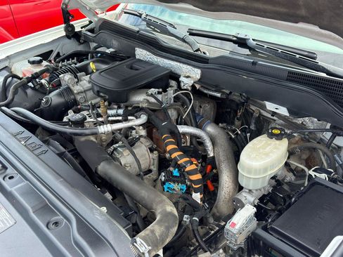 Used 2016 Chevrolet Silverado 3500 W/T w/ WT Convenience Package AWD/4WD image 11