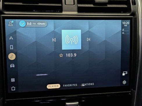 New 2026 Land Rover Discovery S AWD/4WD image 19