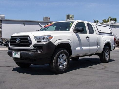 Used 2021 Toyota Tacoma SR RWD image 3