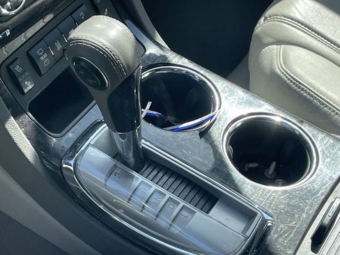 Used 2017 Buick Enclave Premium w/ Experience Buick Package image 9