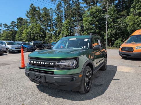 Used 2023 Ford Bronco Sport Outer Banks AWD/4WD image 3
