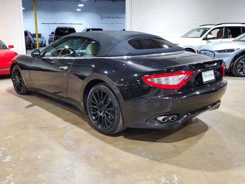 Used 2011 Maserati GranTurismo Convertible image 47