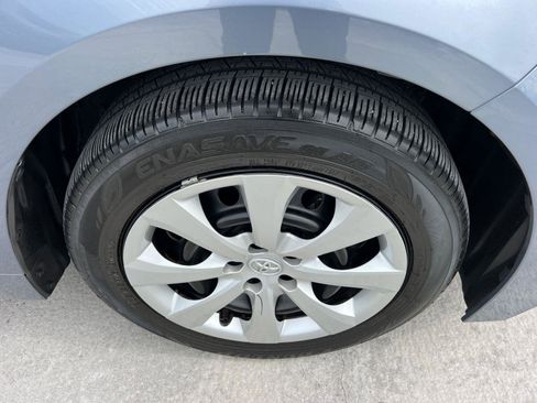 Used 2024 Toyota Corolla LE FWD image 12