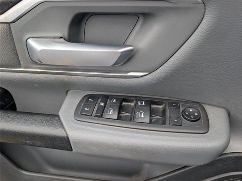 Used 2022 RAM 1500 Big Horn RWD image 25