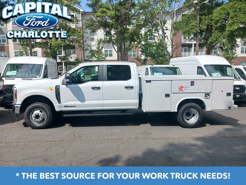 New 2026 Ford F350 XL w/ XL Chrome Package AWD/4WD image 2