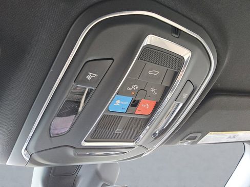 Certified 2023 Jeep Grand Cherokee L Limited w/ Luxury Tech Group II image 31