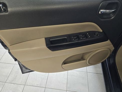 Used 2015 Jeep Patriot Sport w/ Power Value Group image 19