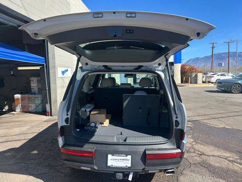 New 2026 Hyundai Santa Fe SEL w/ Tow & Go Package FWD image 29