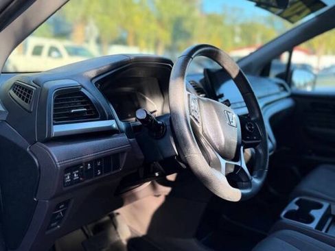 Used 2020 Honda Odyssey EX image 9