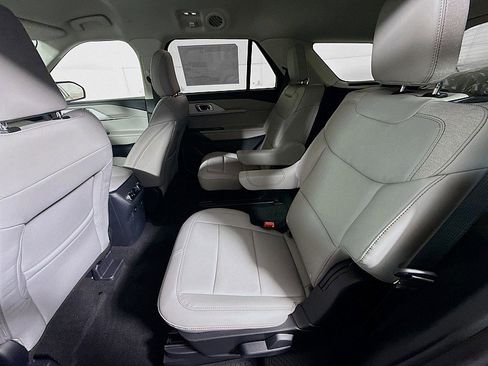 New 2026 Ford Explorer Active AWD/4WD image 22