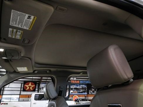 Used 2021 Ford Expedition Platinum image 7