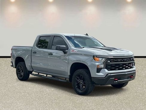 Used 2024 Chevrolet Silverado 1500 Custom Trail Boss AWD/4WD image 3