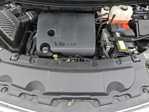 Certified 2021 Chevrolet Traverse LT w/ LPO, Floor Liner Package image 25