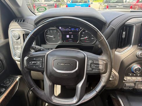 Used 2023 GMC Sierra 3500 Denali w/ Denali Ultimate Package AWD/4WD image 15