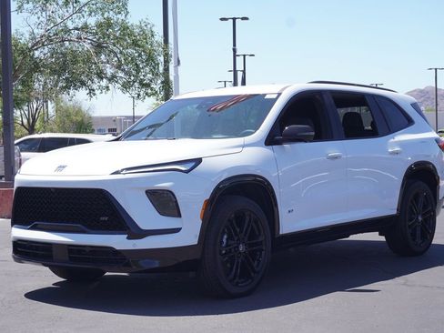 New 2026 Buick Enclave Sport Touring w/ Super Cruise Package AWD/4WD image 4