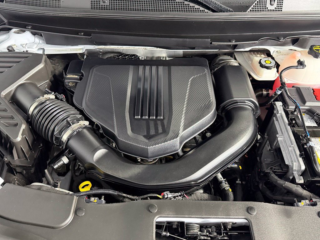 Used 2026 Chevrolet Traverse High Country w/ LPO, Floor Liner Package FWD image 23