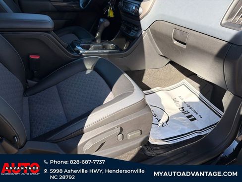 Used 2018 Chevrolet Colorado Z71 image 36