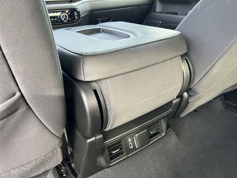 Certified 2022 Chevrolet Silverado 1500 LT image 26