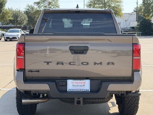 Used 2026 Toyota Tacoma TRD Sport AWD/4WD image 5