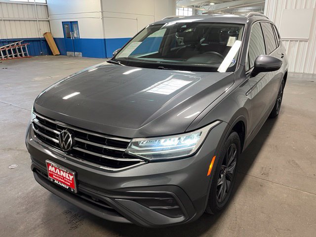 Used 2024 Volkswagen Tiguan SE AWD/4WD image 7