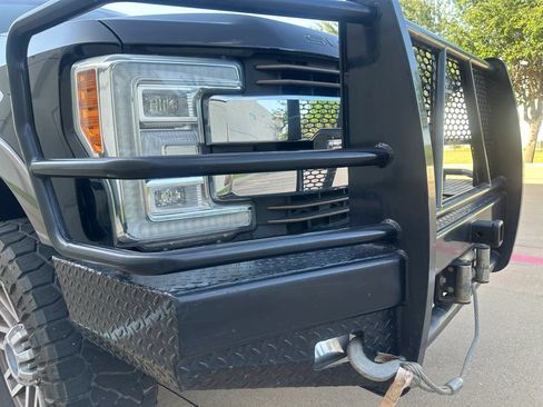 Used 2018 Ford F250 King Ranch w/ King Ranch Ultimate Package AWD/4WD image 8