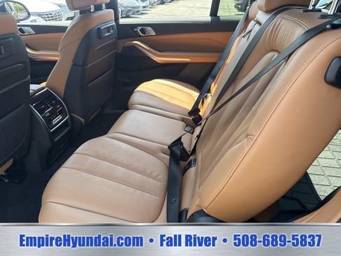 Used 2022 BMW X7 xDrive40i w/ Executive Package AWD/4WD image 16