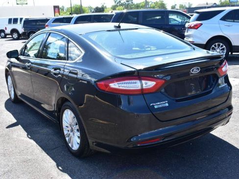 Used 2013 Ford Fusion Energi Titanium w/ Driver Assist Pkg FWD image 4