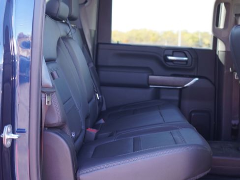 Used 2022 GMC Sierra 2500 Denali image 22