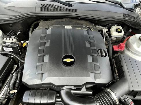 Used 2014 Chevrolet Camaro LT RWD image 30