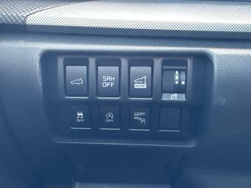 Used 2019 Subaru Forester Limited AWD/4WD image 22