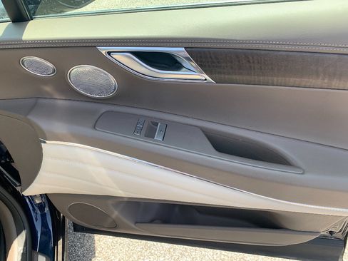 Used 2023 Genesis GV80 2.5T w/ Prestige Package AWD/4WD image 26