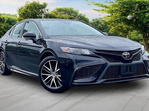 Certified 2024 Toyota Camry SE w/ Cold Weather Package AWD/4WD image 1