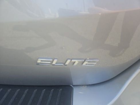 Used 2024 Honda Odyssey Elite image 6