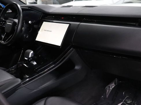 Used 2024 Land Rover Range Rover Sport Dynamic SE AWD/4WD image 25