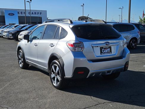 Used 2014 Subaru Crosstrek Touring AWD/4WD image 8